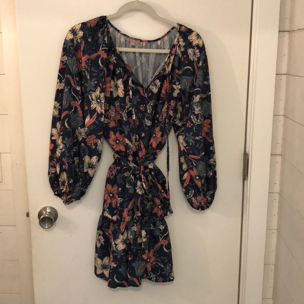 Women’s dress